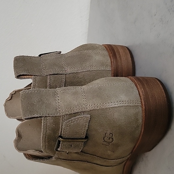 UGG Australia Kelsea Suede Ankle Bootie 1092535 Antilope Women's Shoes Buckle 10 - Picture 3 of 4